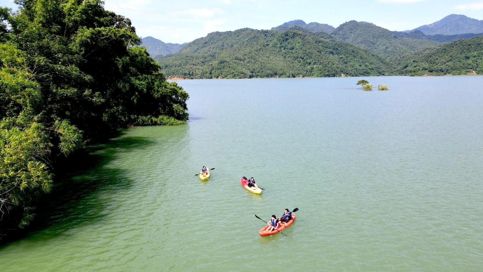 Mai Chau Hideaway Lake Resort Exterior foto